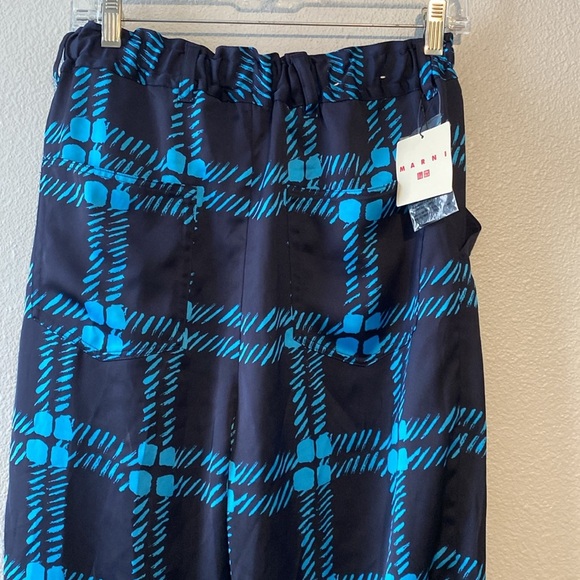 Uniqlo Marni Collaboration Oversized Open Collar Shirt and pants set - Picture 8 of 15